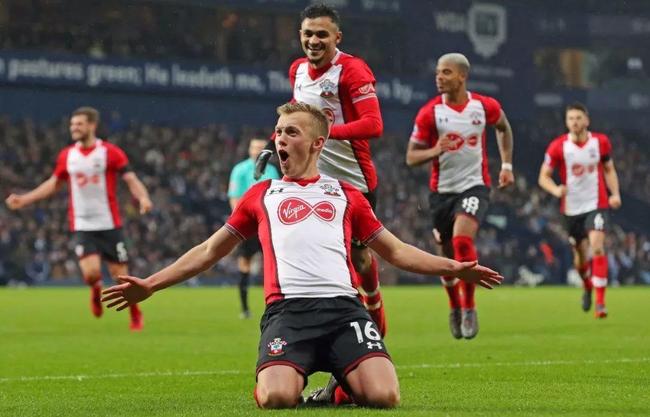 LGD群访 教练：我们中后期找机会能力比较强 恰好对面给了机会