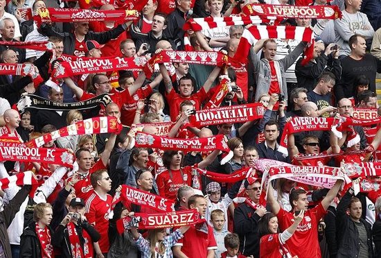 在《英雄联盟》中，10月16日该投注什么？