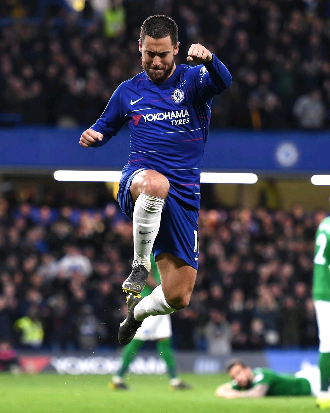 B8 晋级 CCT 全球总决赛 2025 上半区决赛